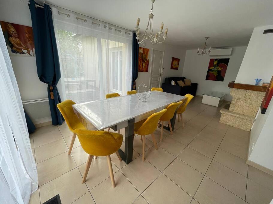 Maison De Vacances Familiale วิสเทรอัม ภายนอก รูปภาพ